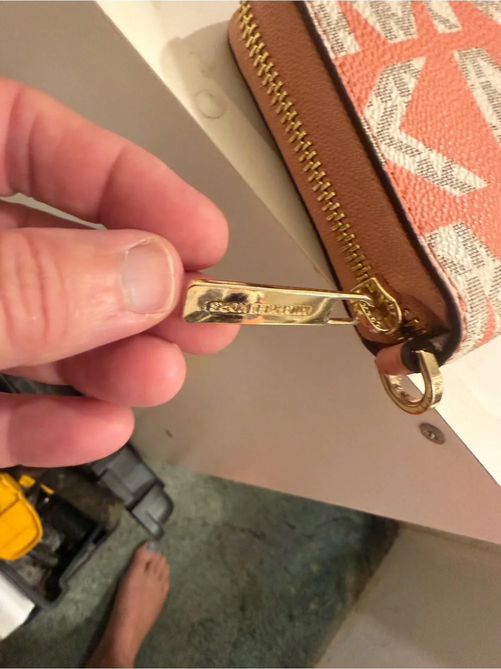 Michael Kors   Logo Zip-Around Wallet